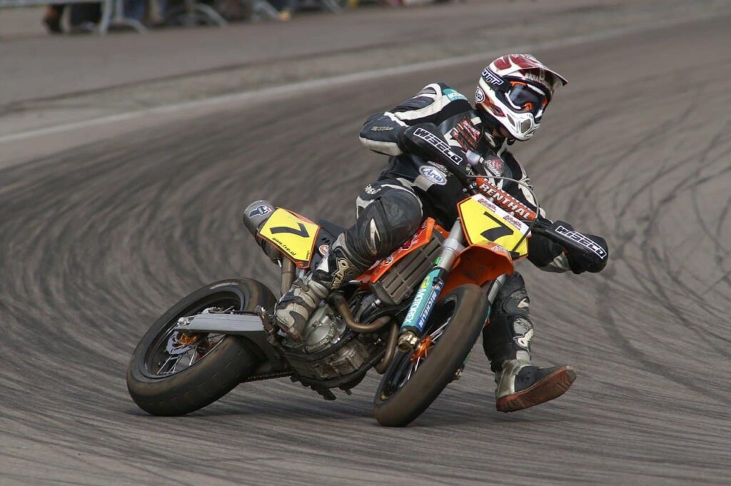 bike - Fourwall Magazine