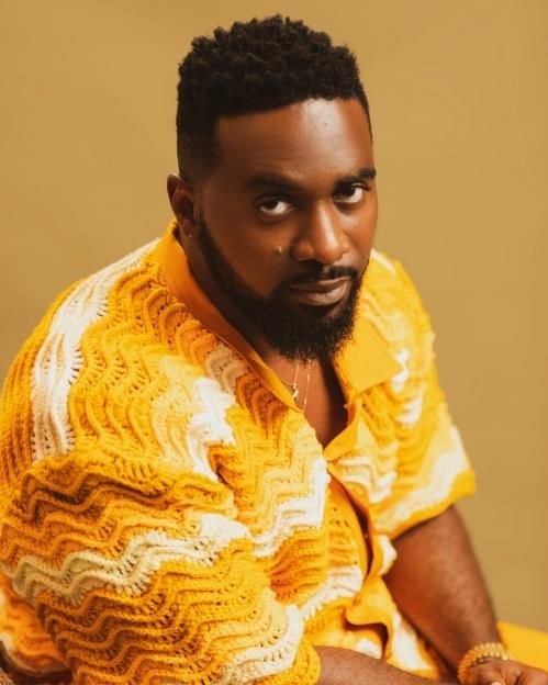 Uzor Arukwe: The Man Behind The Characters 713f8adbba3cb7c6122cf8f38266db5f - Fourwall Magazine
